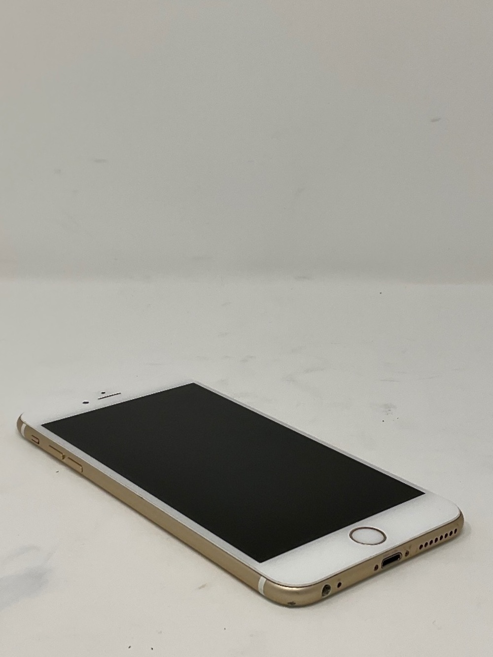Apple iPhone 6S Plus, 64GB  Mint Condition. Model Number MKVD2LL/A